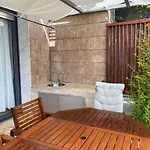 Deluxe In Village Club